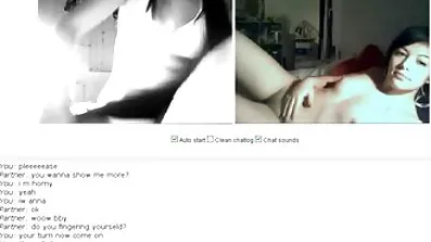 Fedt phallus lige indsat i vagina af glamourøse modne nye danske pornofilm elskerinde Rachel Starr