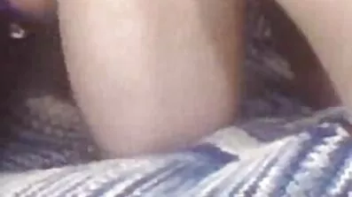 Dude slikkede benene på en russisk pornofilm for kvinder hore og fortjente sin pik gennem ny