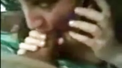 Besøgende sexfilm dansk i saunaen får en spændende massage