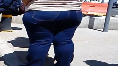 Lascivious kone fandt en sort elsker med lange danske pornofilm en stor pik