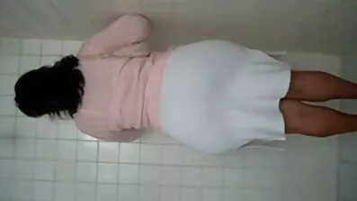 To sorte kvinder havde et interracial danskpornofilm forhold til en hvid mand