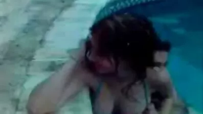 Brutal mand plantede danske sexfilm en latina på en lustful stang ridning og doggy stil