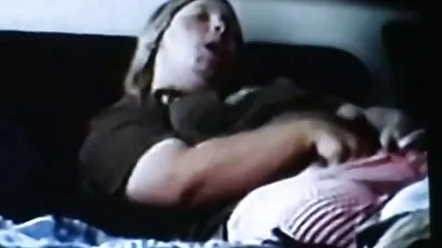 Busty gammel dansk pornofilm mor fyldt fjollet søn og fik hende til at kneppe