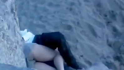 Modne kvinder foreslog coach at have en hjemmelavet sexfilm gangbang i hallen